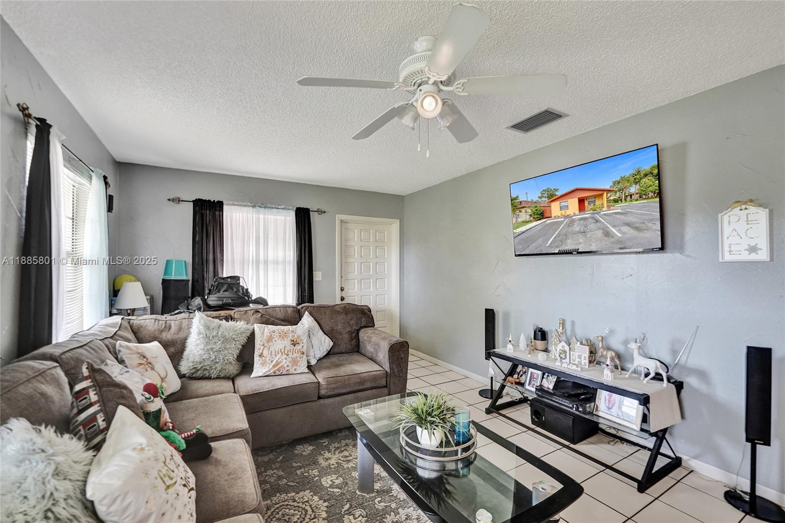   /  2894 sq. ft. $ 2025-09-27 0 Photo