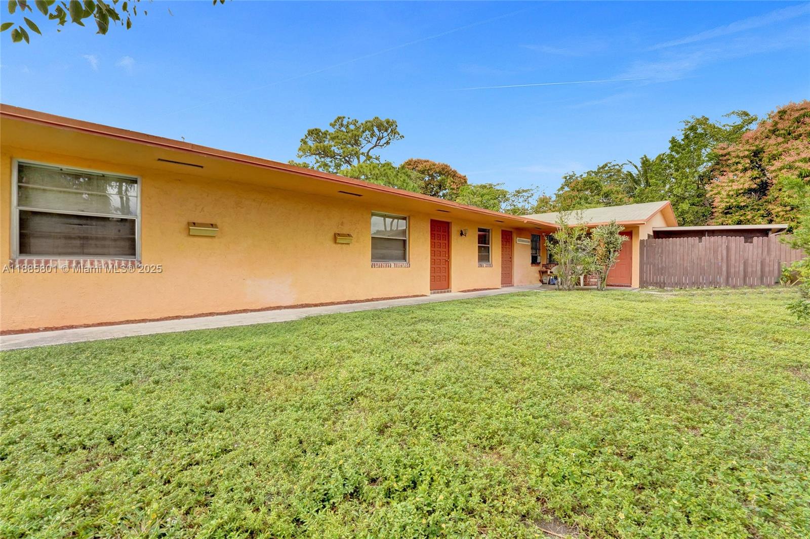  /  2894 sq. ft. $ 2025-09-27 0 Photo
