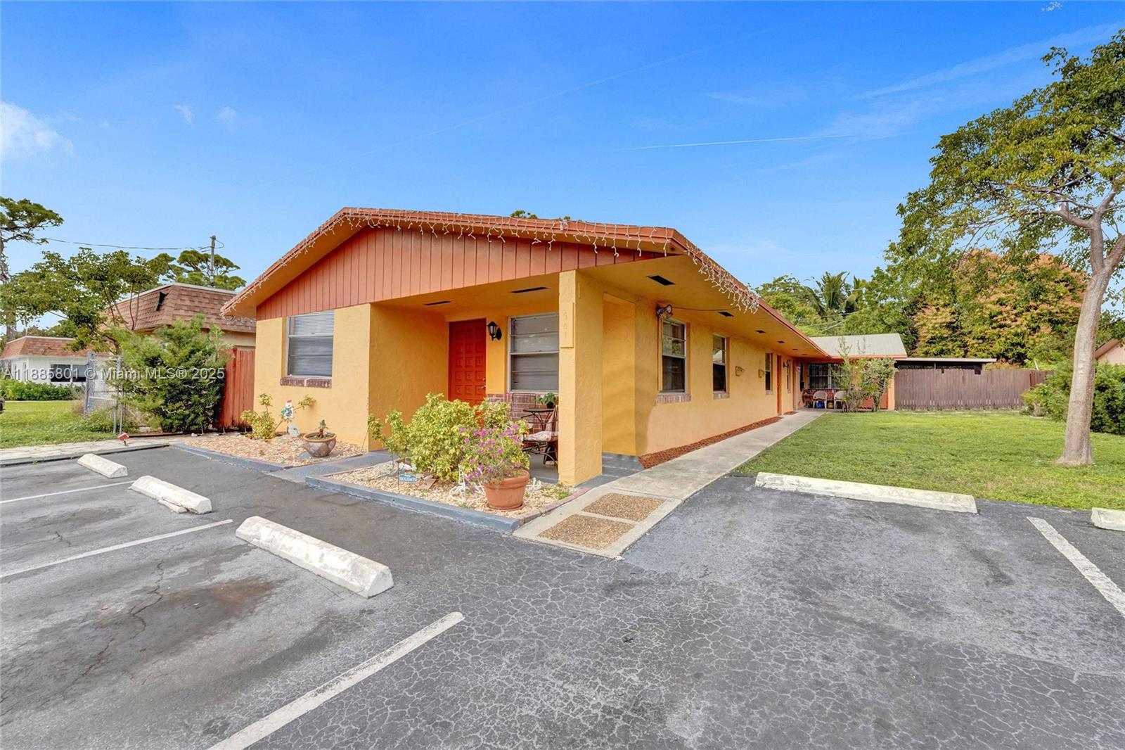   /  2894 sq. ft. $ 2025-09-27 0 Photo