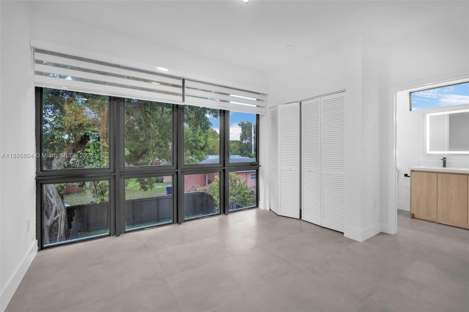   /  0 sq. ft. $ 2025-09-27 0 Photo