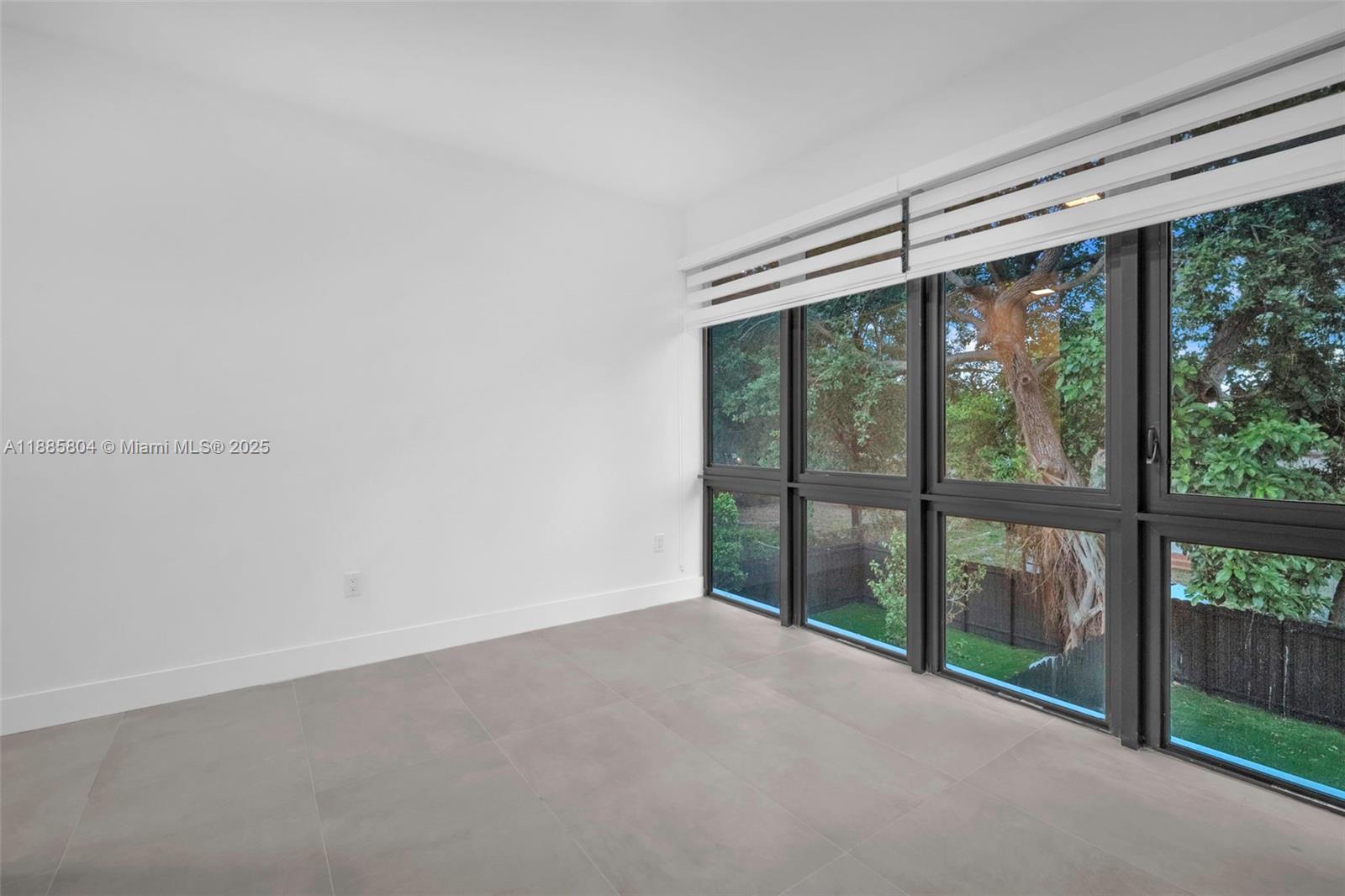   /  0 sq. ft. $ 2025-09-27 0 Photo