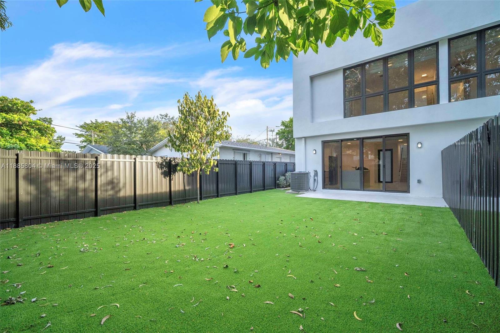   /  0 sq. ft. $ 2025-09-27 0 Photo