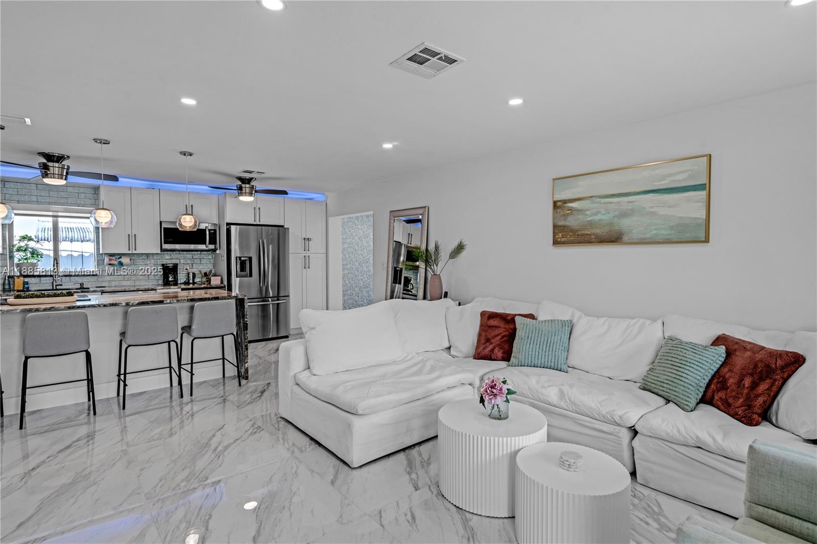 1730 3 / 2 1200 sq. ft. $ 2025-09-27 0 Photo