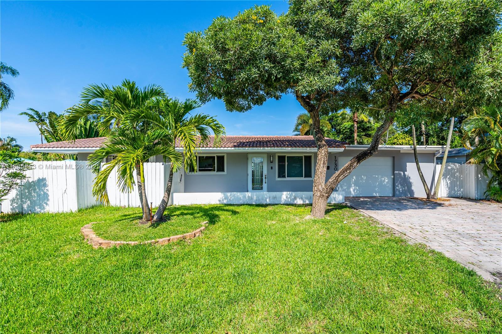 1730 3 / 2 1200 sq. ft. $ 2025-09-27 0 Photo