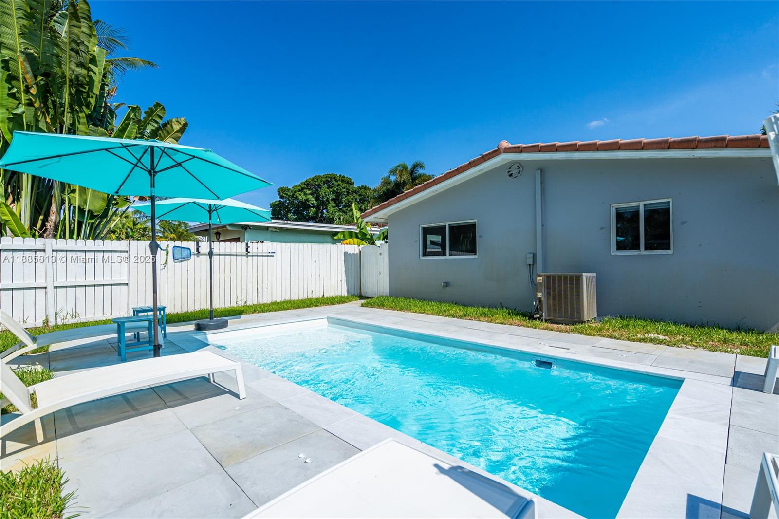 1730 3 / 2 1200 sq. ft. $ 2025-09-27 0 Photo