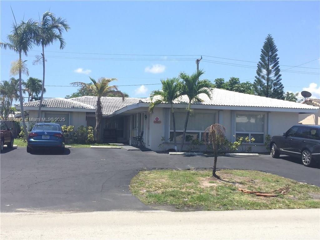 See details / 2900 sq. ft. $ 2025-09-27 0 Photo