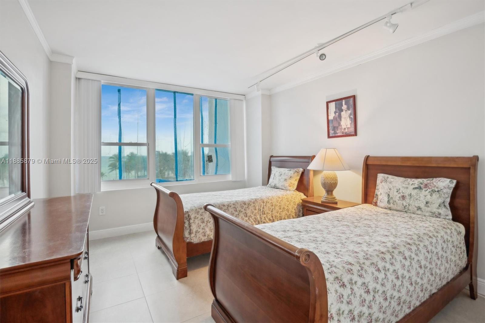 Photo of 3505 Ocean Dr  #420, Hollywood, Florida, 33019 - 