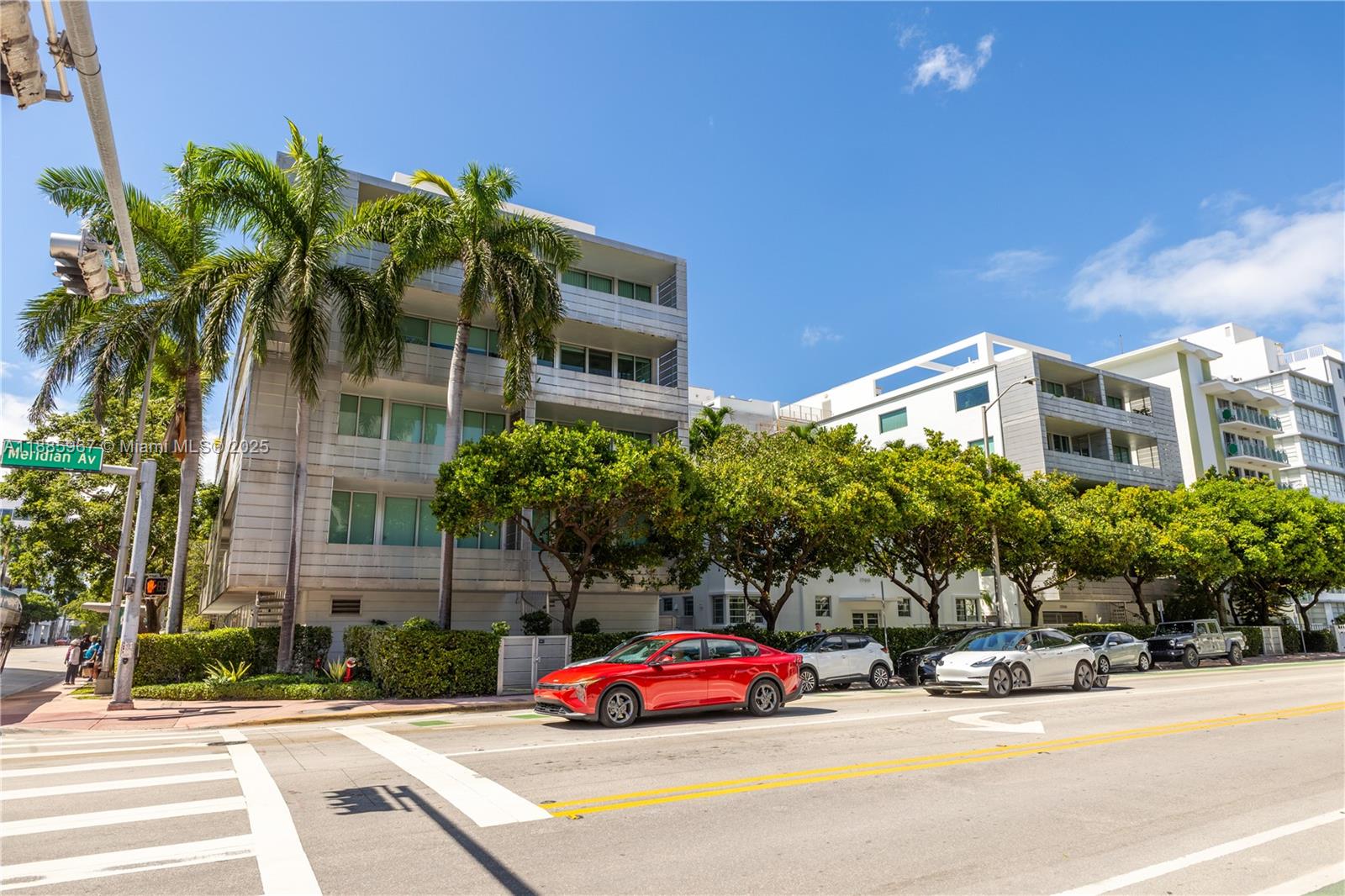 501 2 / 2 1014 sq. ft. $ 2025-09-27 0 Photo