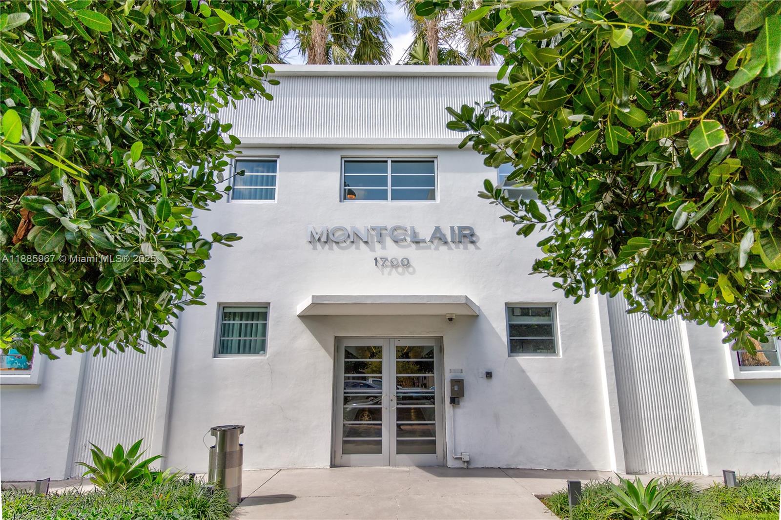 501 2 / 2 1014 sq. ft. $ 2025-09-27 0 Photo