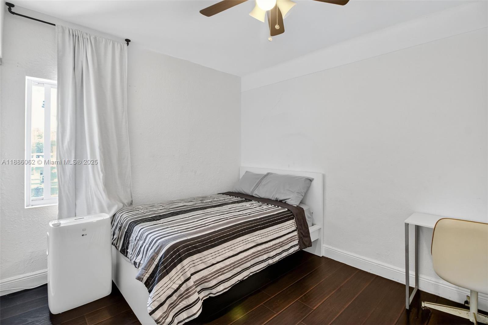 See details / 3264 sq. ft. $ 2025-09-28 0 Photo