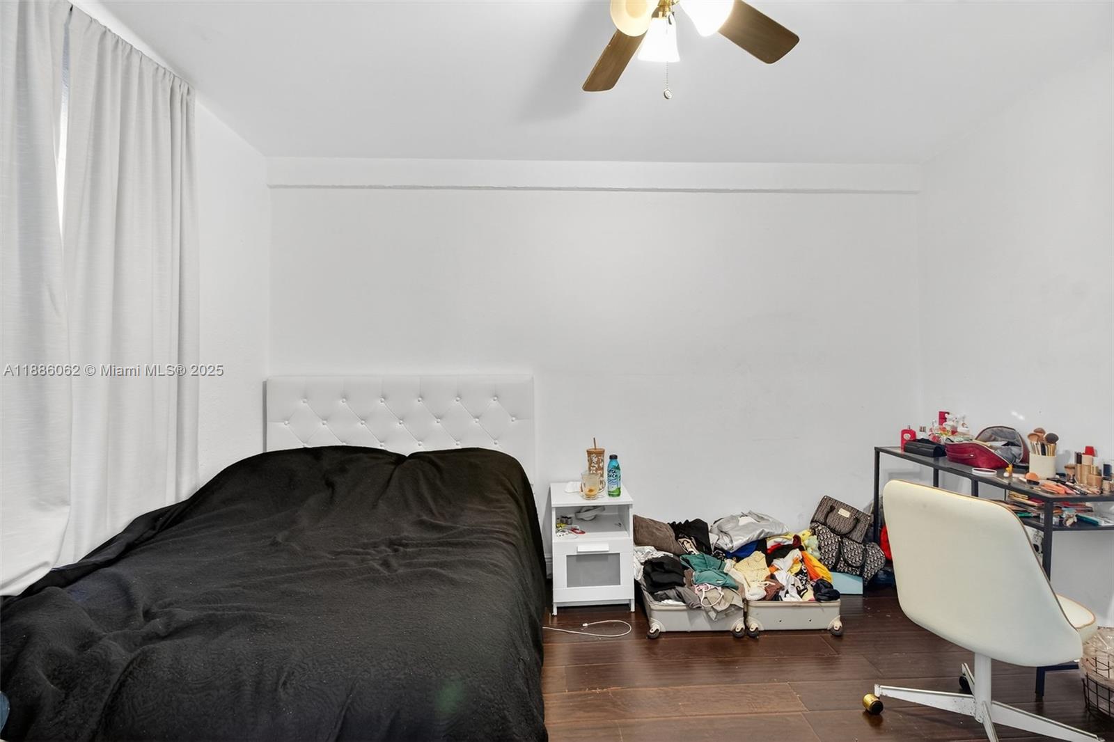 See details / 3264 sq. ft. $ 2025-09-28 0 Photo