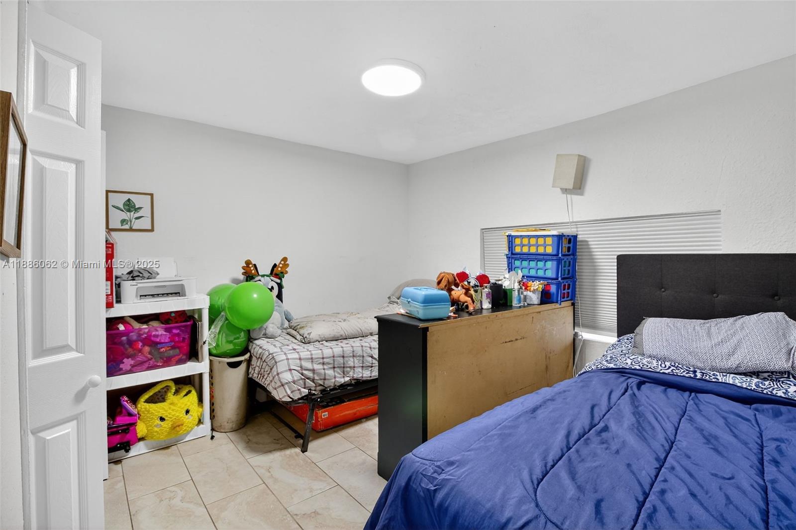 See details / 3264 sq. ft. $ 2025-09-28 0 Photo