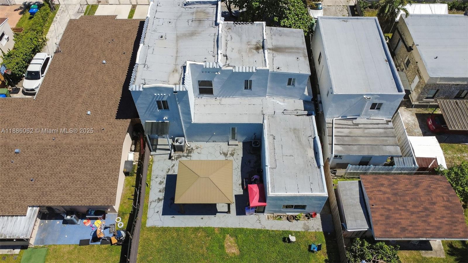 See details / 3264 sq. ft. $ 2025-09-28 0 Photo