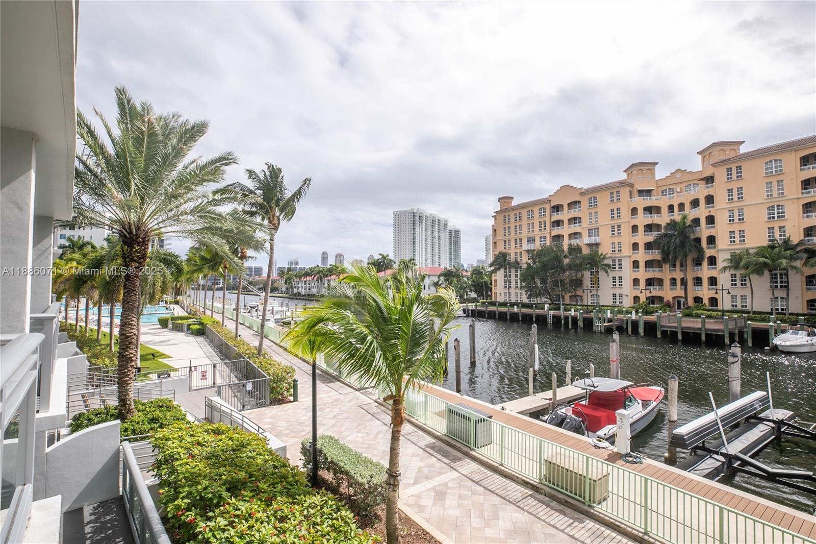 Photo of 2950 188th St  #124, Aventura, Florida, 33180 - 
