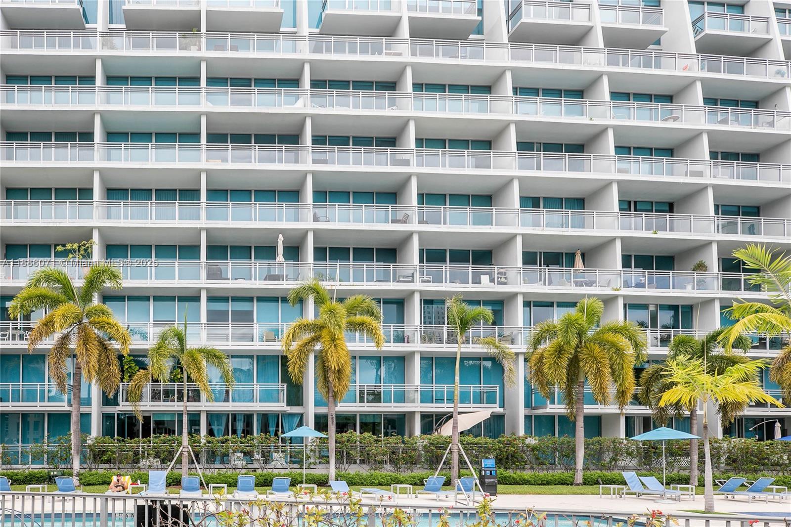 Photo of 2950 188th St  #124, Aventura, Florida, 33180 - 