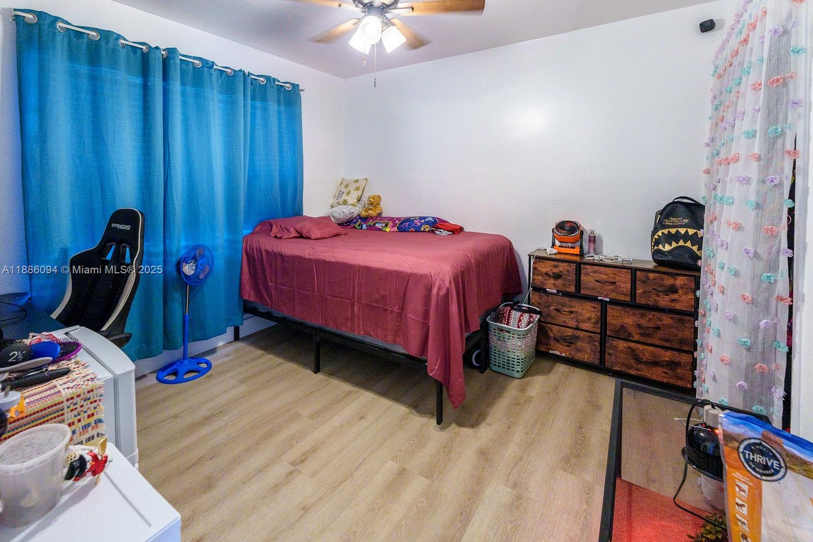 See details / 1375 sq. ft. $ 2025-09-28 0 Photo