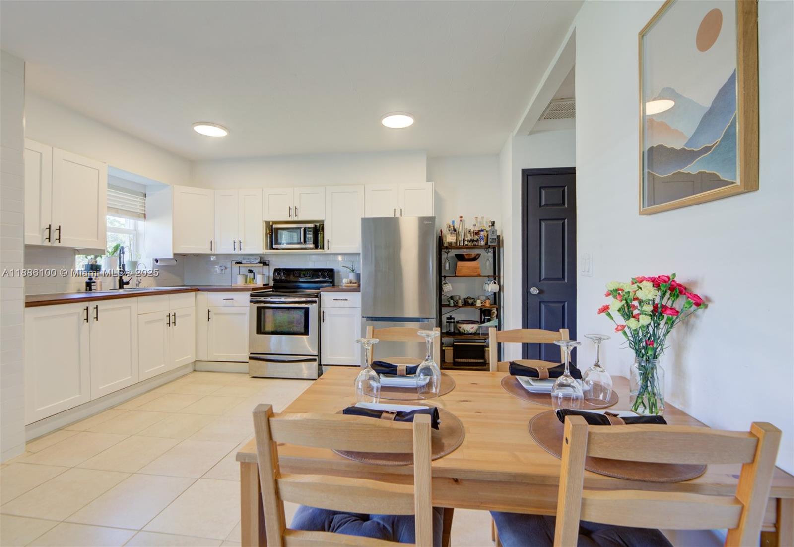   /  1558 sq. ft. $ 2025-09-28 0 Photo