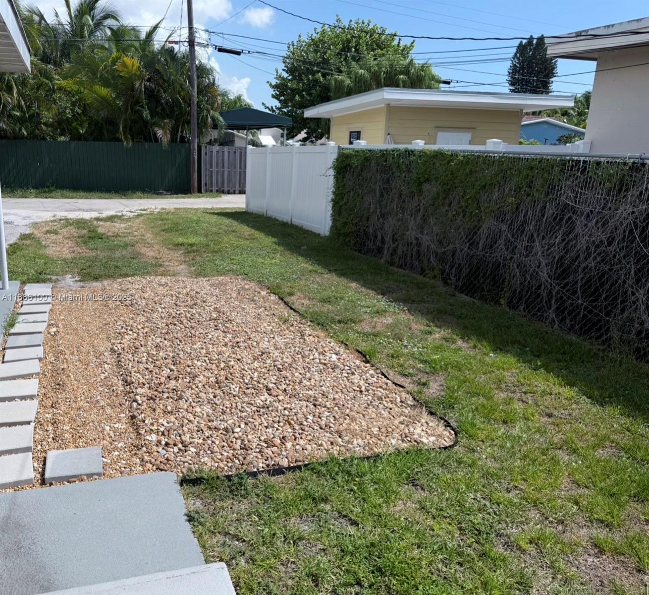 See details / 1558 sq. ft. $ 2025-09-28 0 Photo