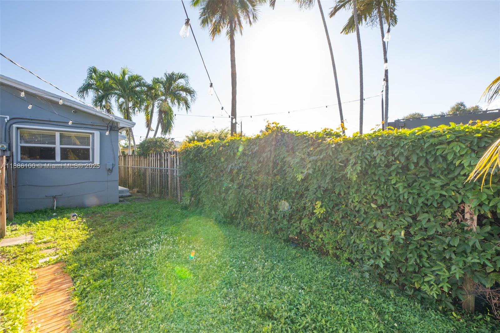   /  1558 sq. ft. $ 2025-09-28 0 Photo