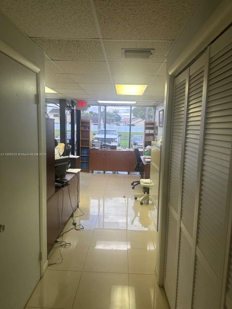 H30  /   sq. ft. $ 2025-09-29 0 Photo