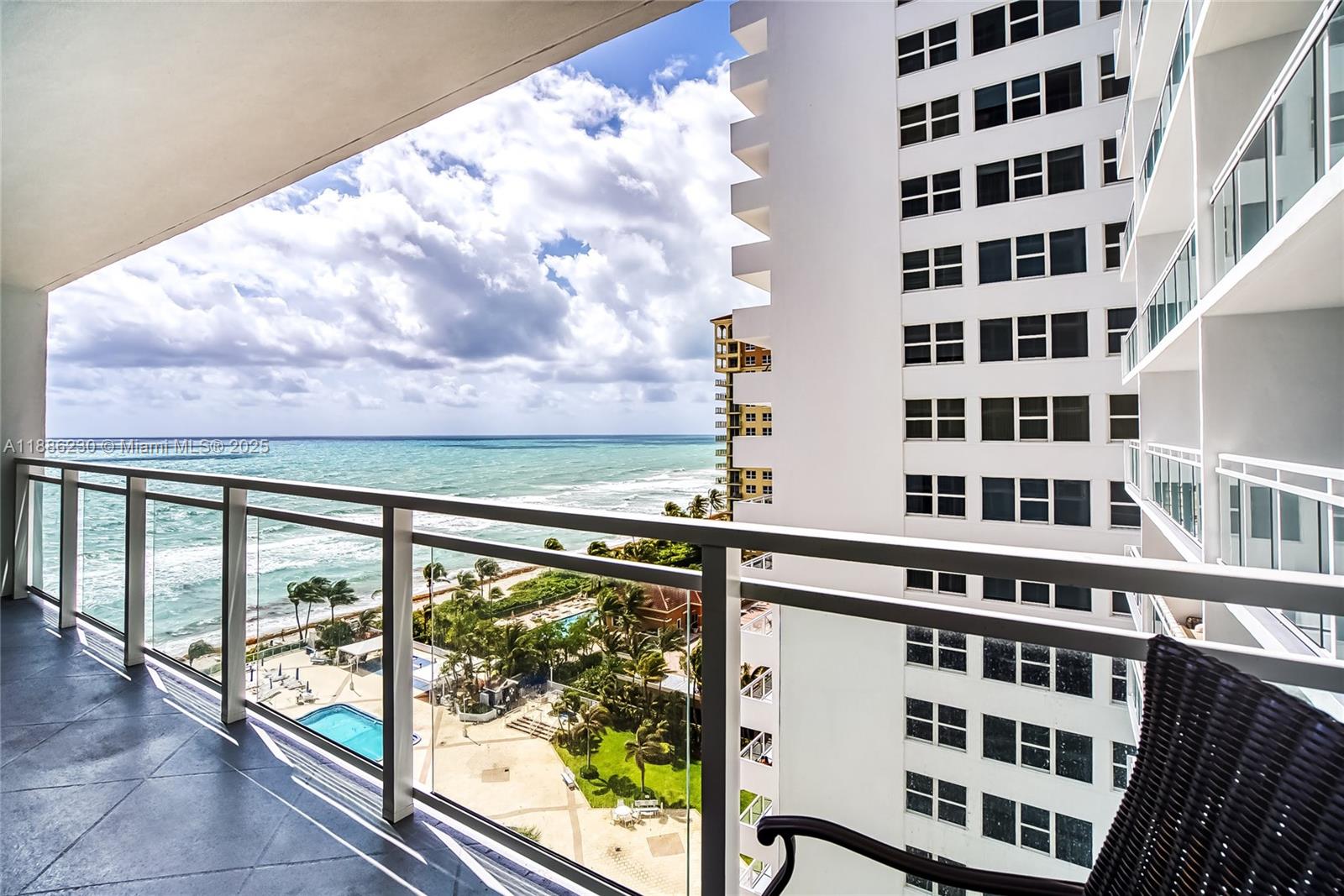 Photo of 2030 Ocean Dr  #1118, Hallandale Beach, Florida, 33009 - 