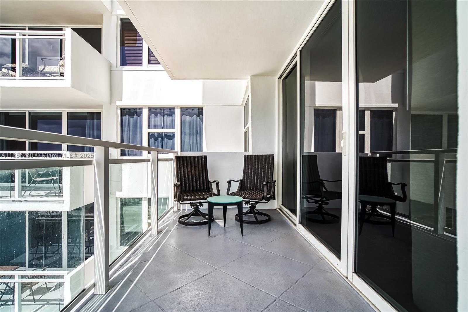 Photo of 2030 Ocean Dr  #1118, Hallandale Beach, Florida, 33009 - 
