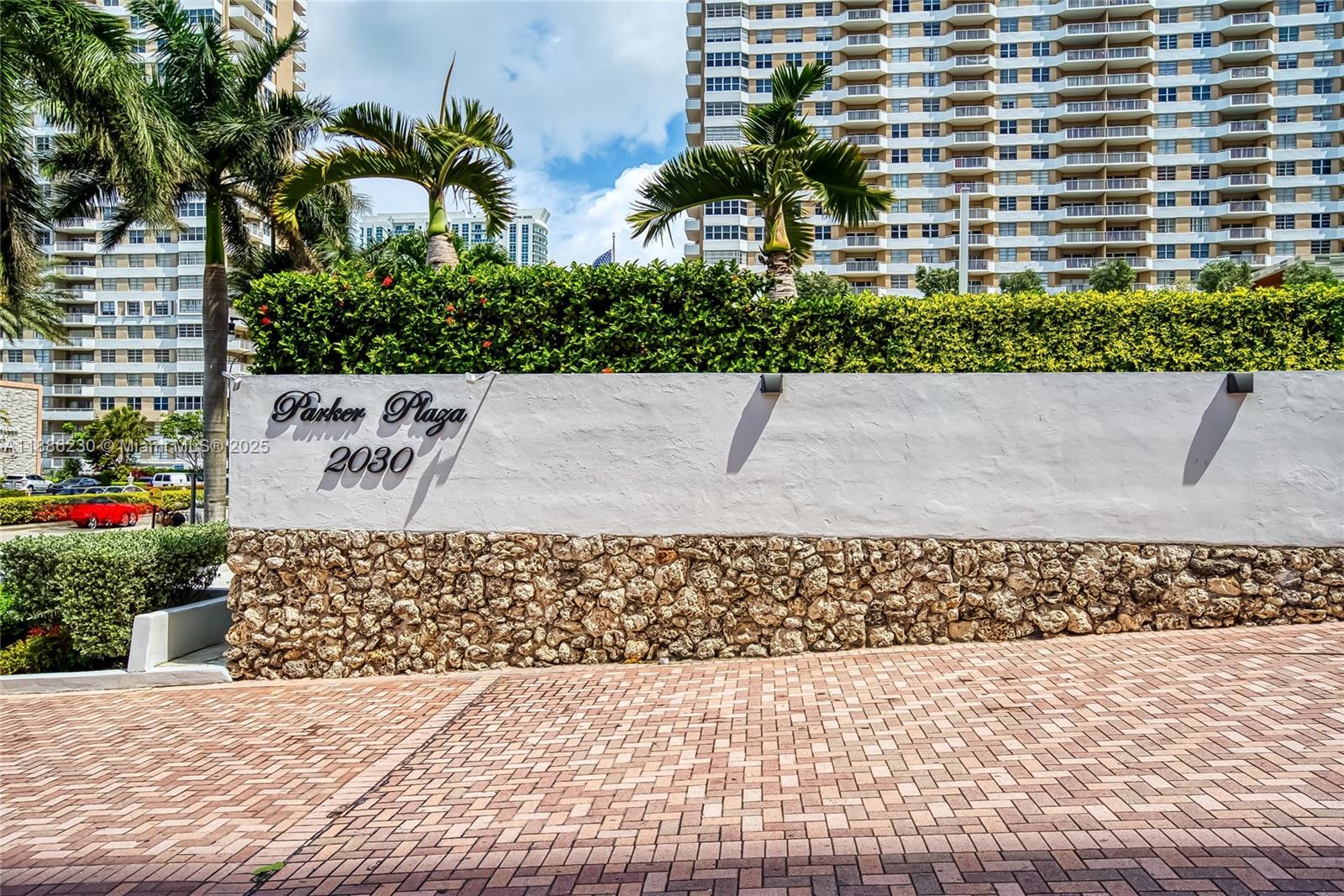 Photo of 2030 Ocean Dr  #1118, Hallandale Beach, Florida, 33009 - 