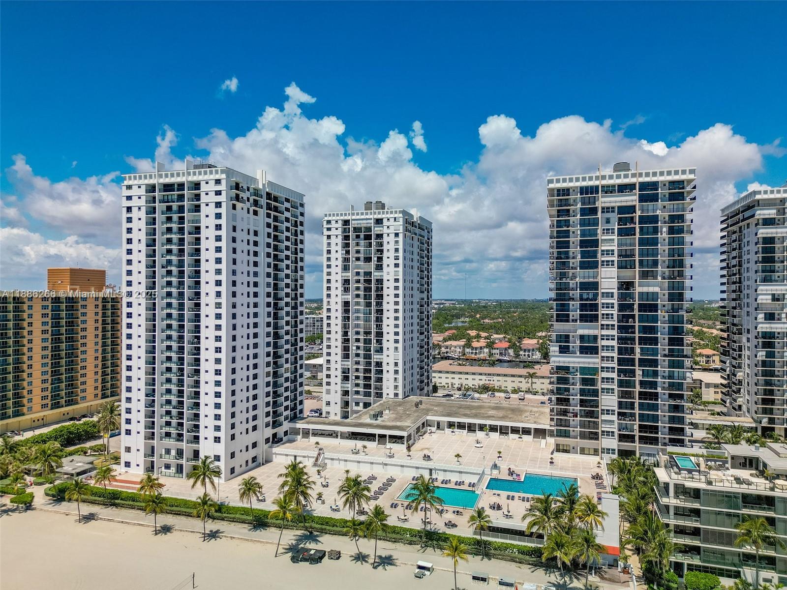 Photo of 2401 Ocean Dr  #304, Hollywood, Florida, 33019 - 