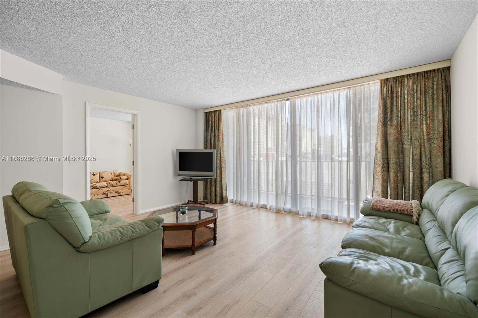 Photo of 2401 Ocean Dr  #304, Hollywood, Florida, 33019 - 