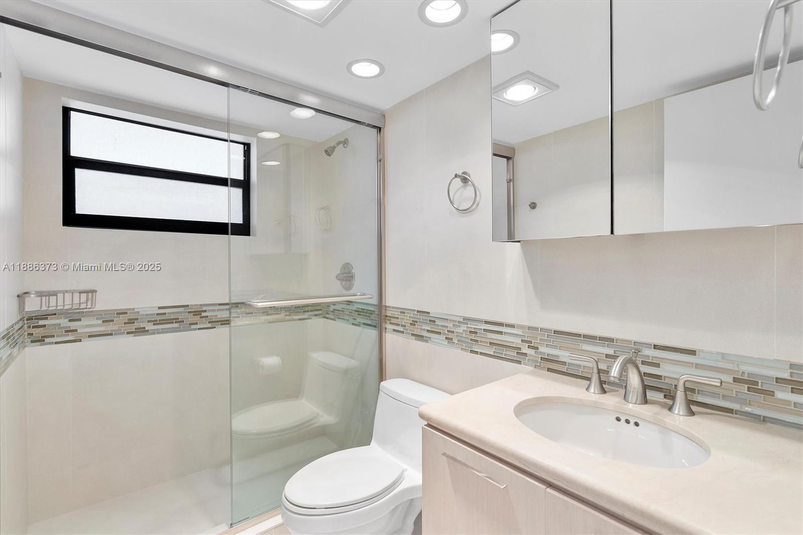 Photo of 2401 Ocean Dr  #905, Hollywood, Florida, 33019 -