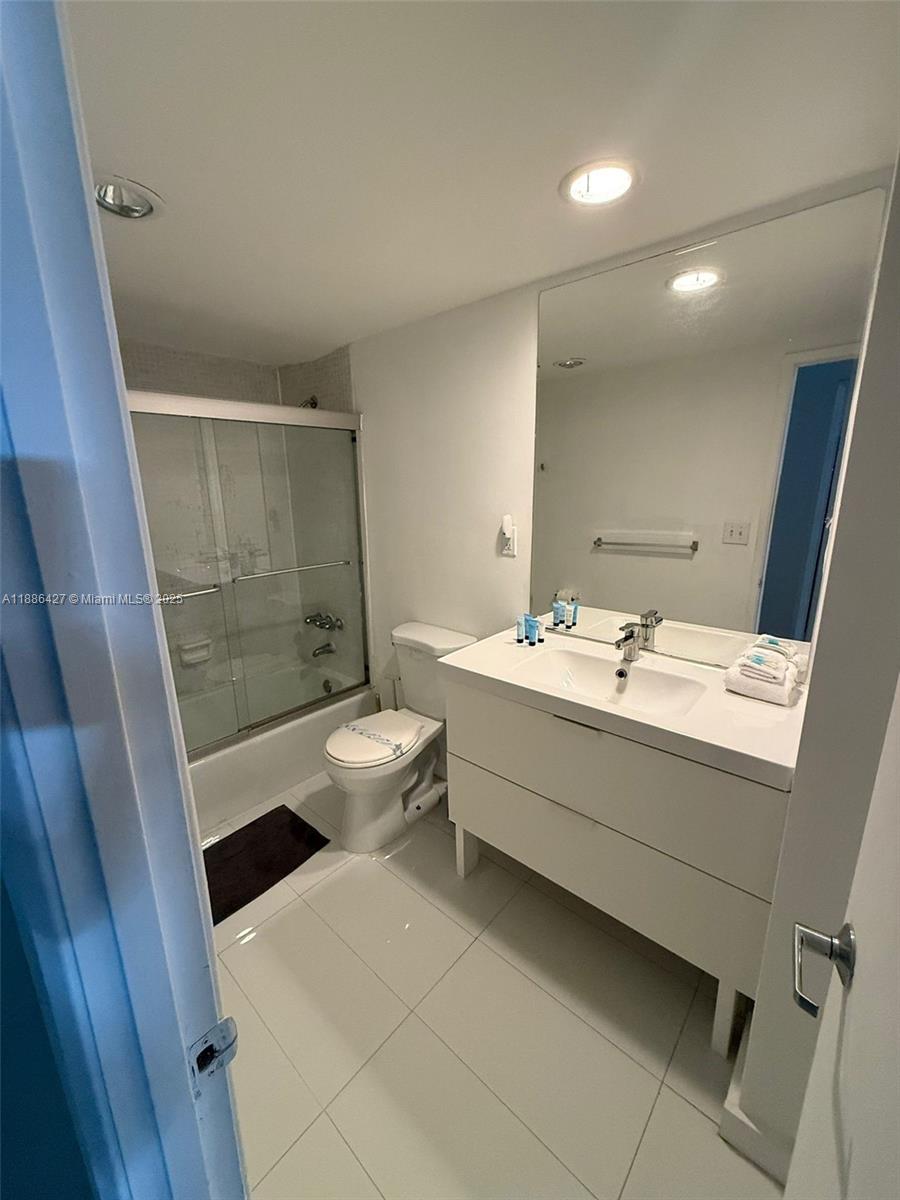 Photo of 19370 Collins Ave  #904, Sunny Isles Beach, Florida, 33160 - 