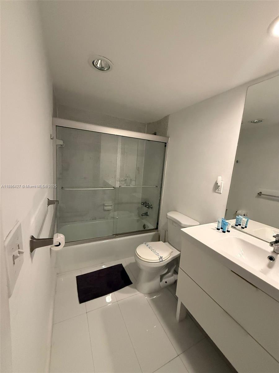 Photo of 19370 Collins Ave  #904, Sunny Isles Beach, Florida, 33160 - 