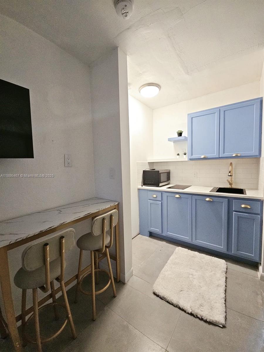   /   sq. ft. $ 2025-09-29 0 Photo
