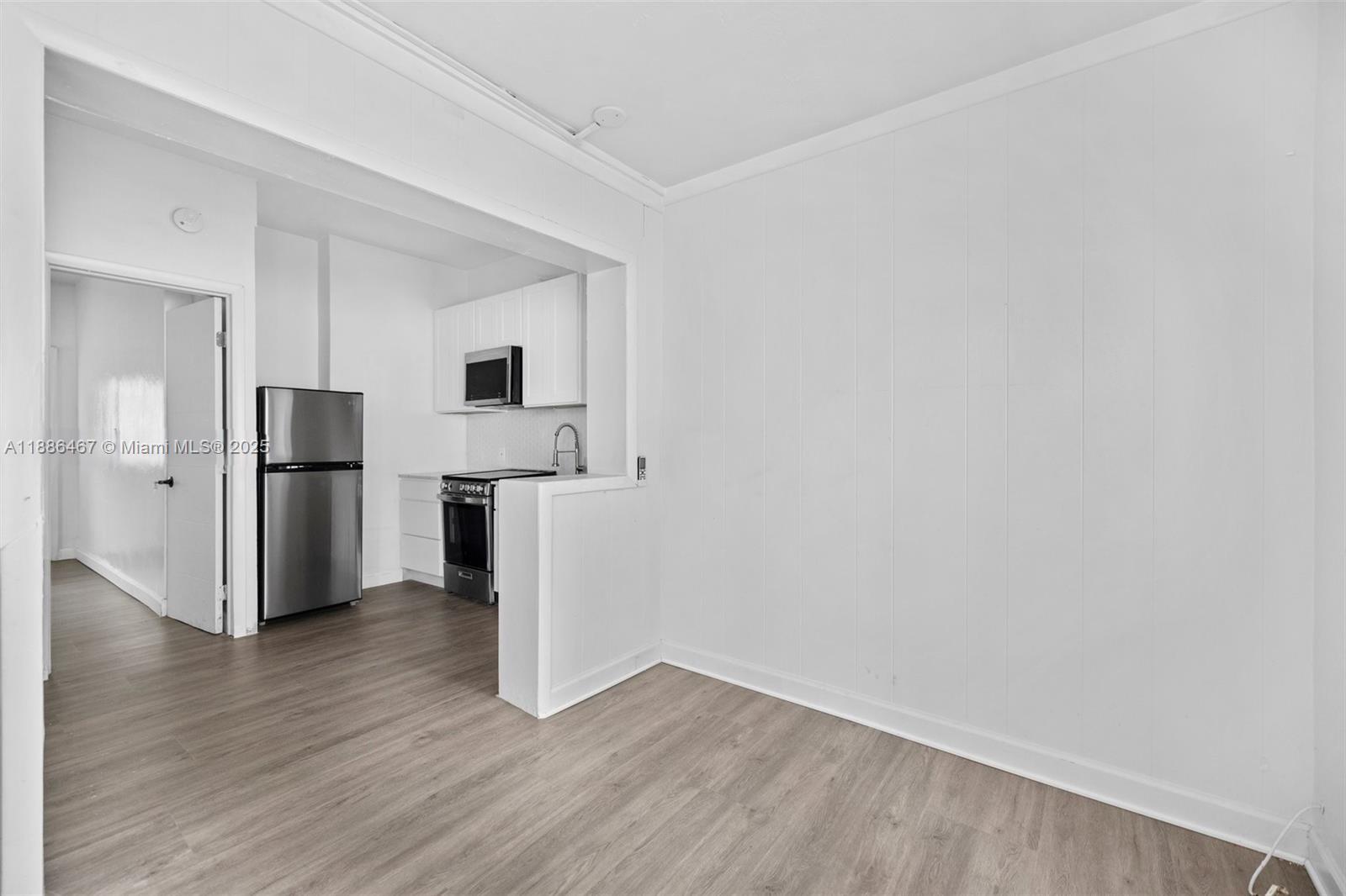   /   sq. ft. $ 2025-09-29 0 Photo
