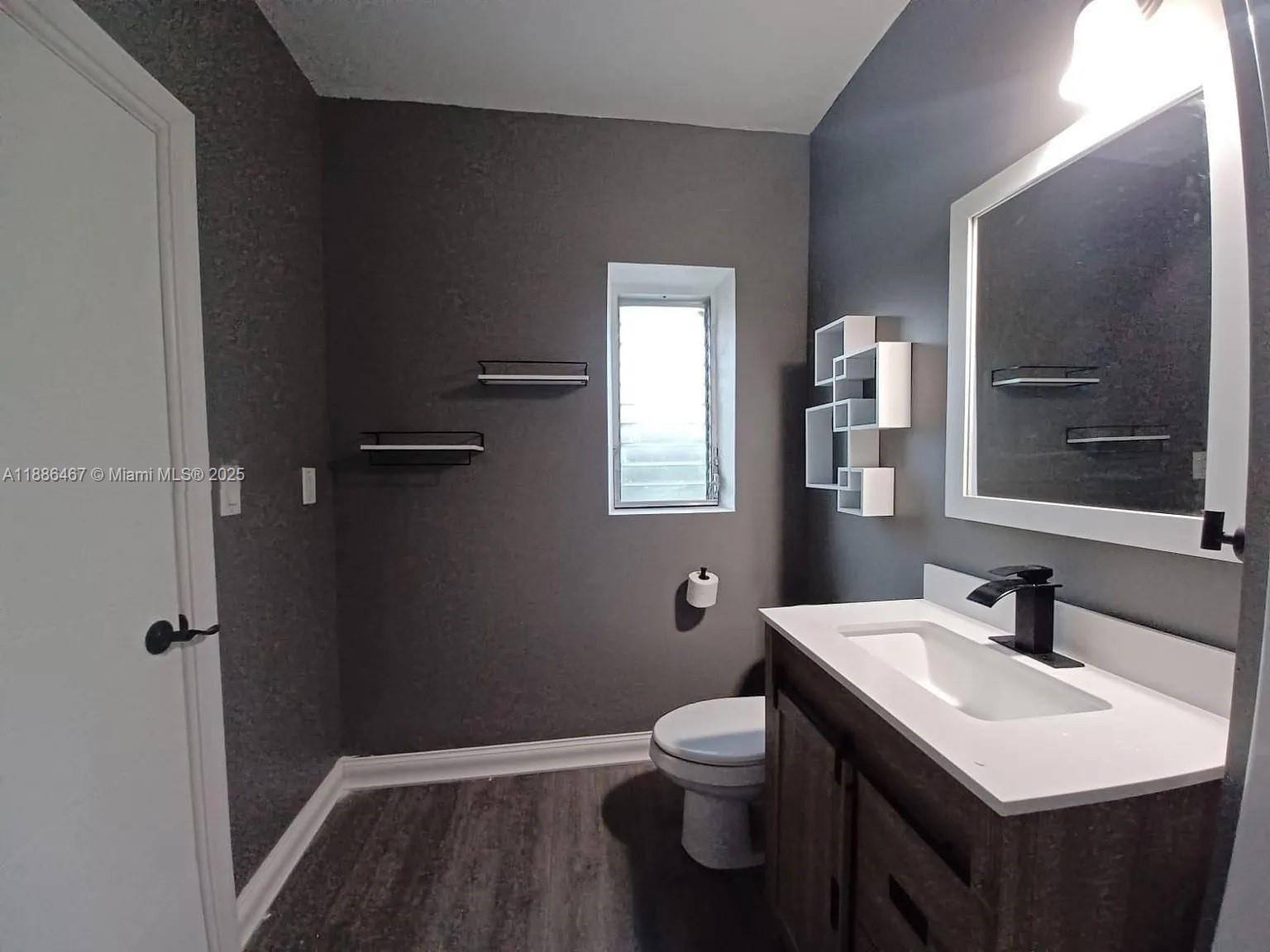   /   sq. ft. $ 2025-09-29 0 Photo