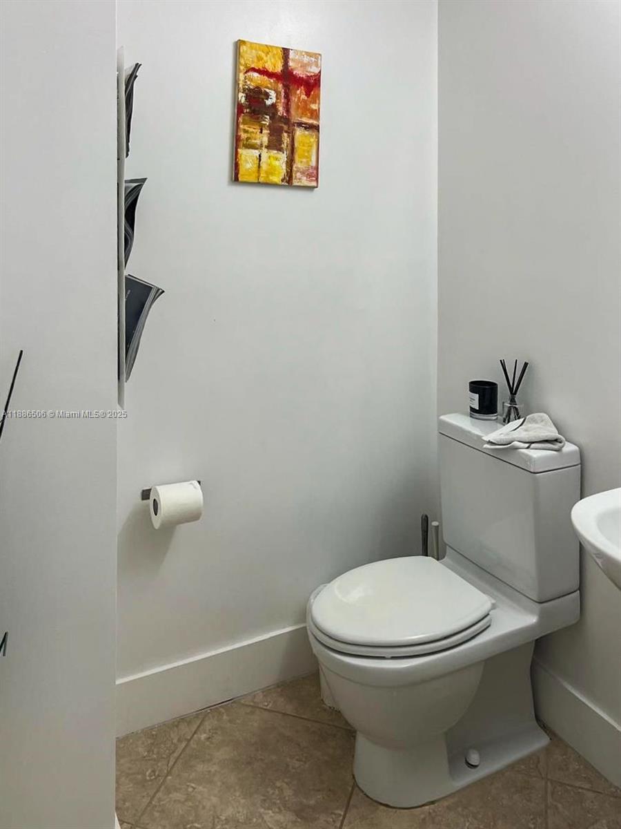 Photo of 3330 190th St  #1910, Aventura, Florida, 33180 - 