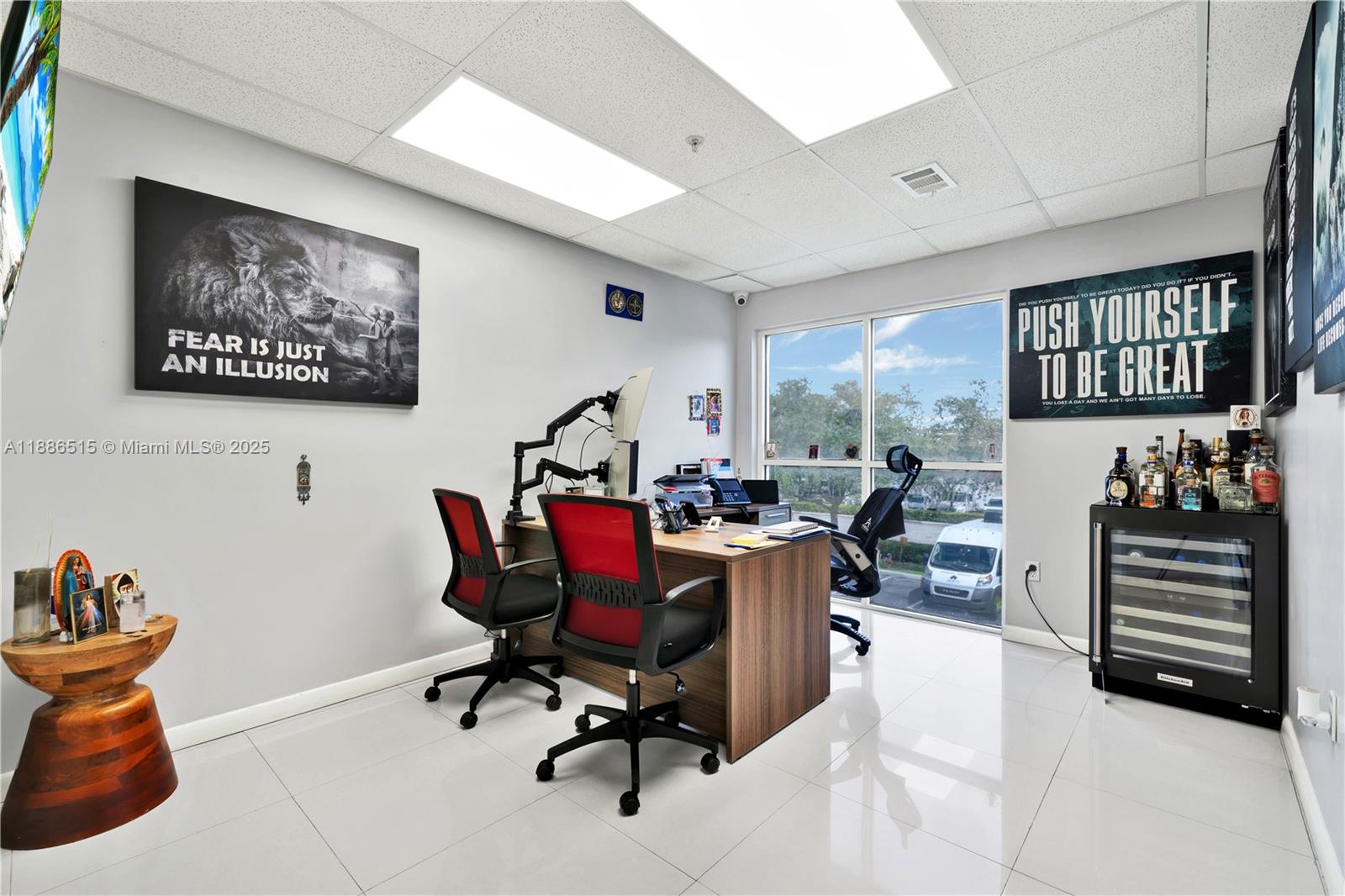   /   sq. ft. $ 2025-09-29 0 Photo