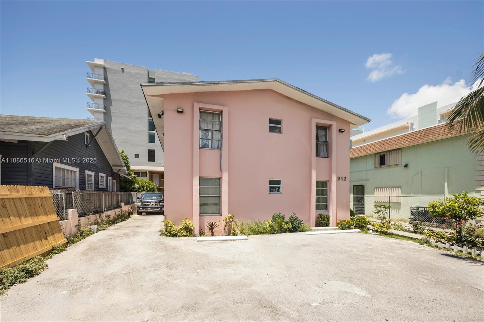   /  3148 sq. ft. $ 2025-09-29 0 Photo