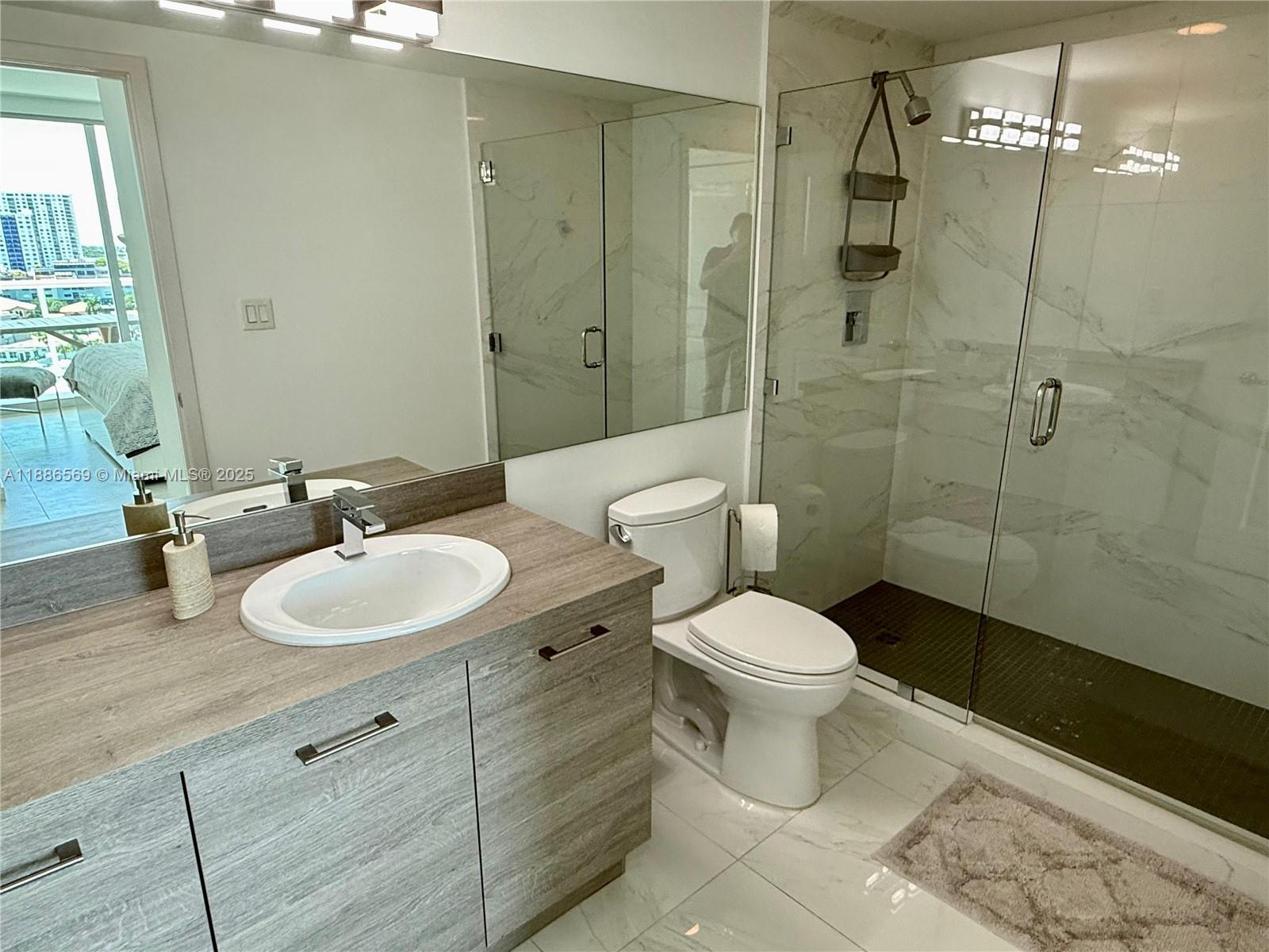 Photo of 400 Sunny Isles Blvd  #916, Sunny Isles Beach, Florida, 33160 - 