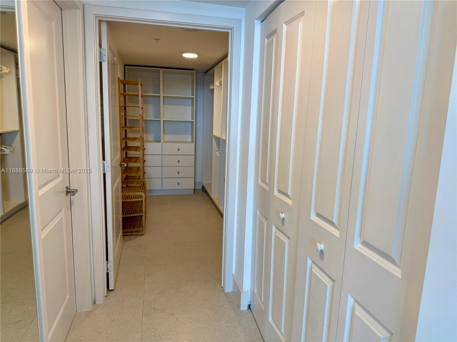 Photo of 400 Sunny Isles Blvd  #916, Sunny Isles Beach, Florida, 33160 - 