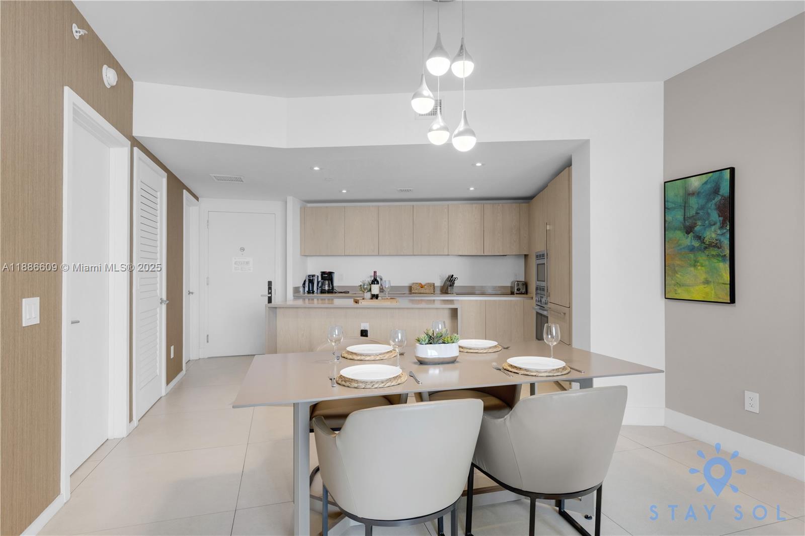 2605 2 / 2 1161 sq. ft. $ 2025-09-29 0 foto