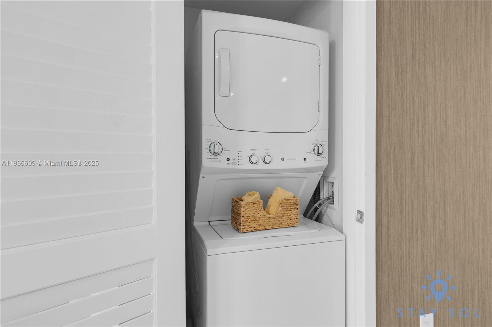 2605 2 / 2 1161 sq. ft. $ 2025-09-29 0 foto