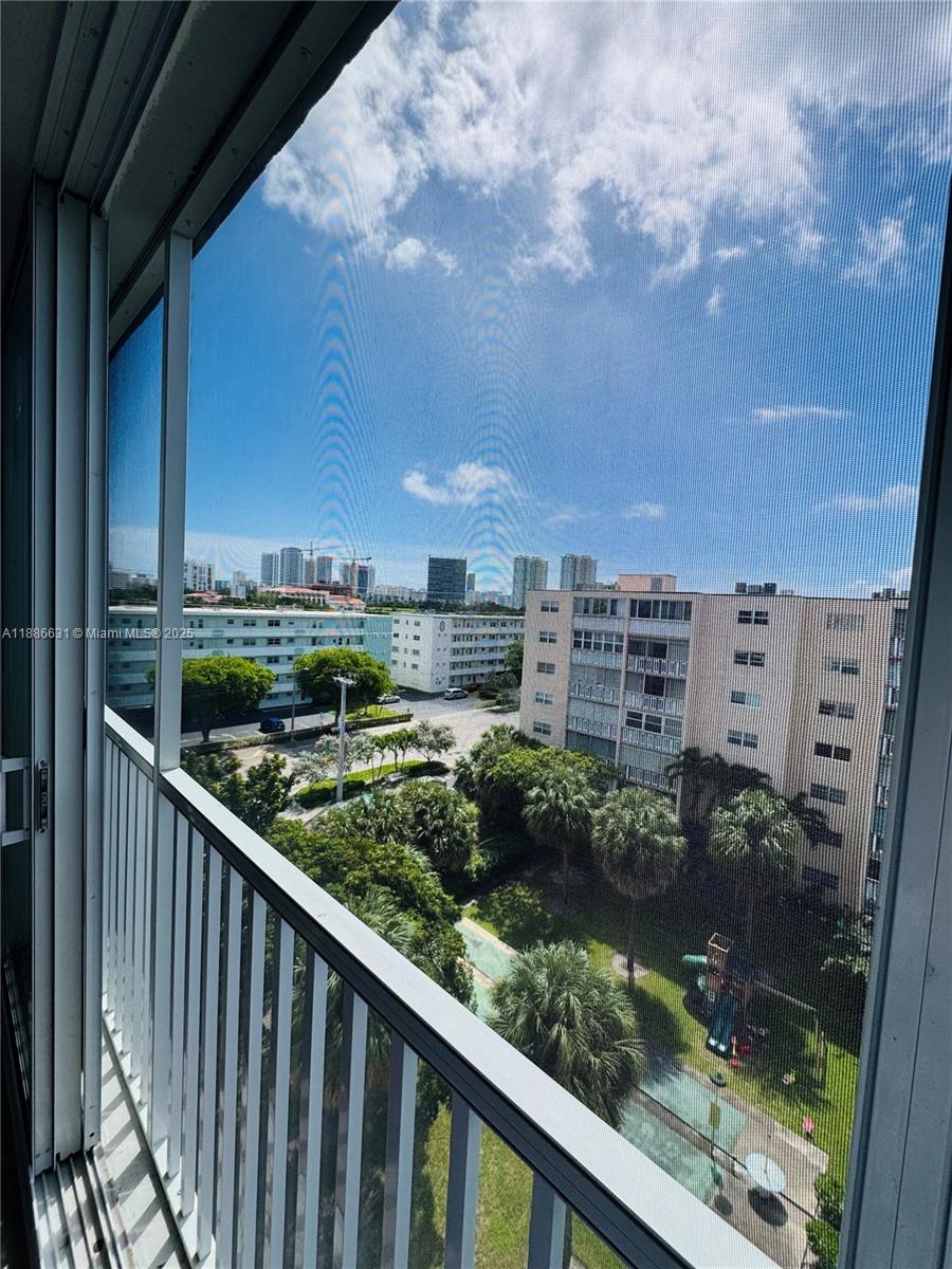 Photo of 619 14th Ave  #703, Hallandale Beach, Florida, 33009 - 