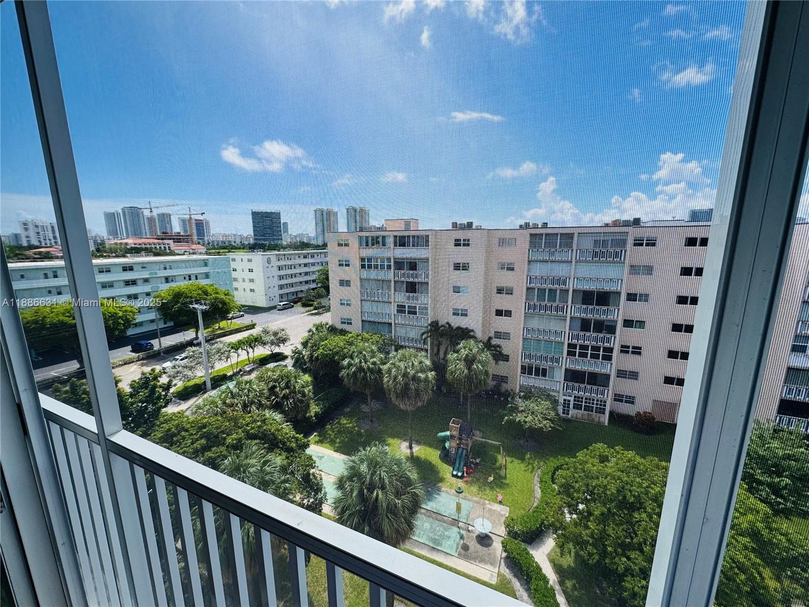 Photo of 619 14th Ave  #703, Hallandale Beach, Florida, 33009 - 
