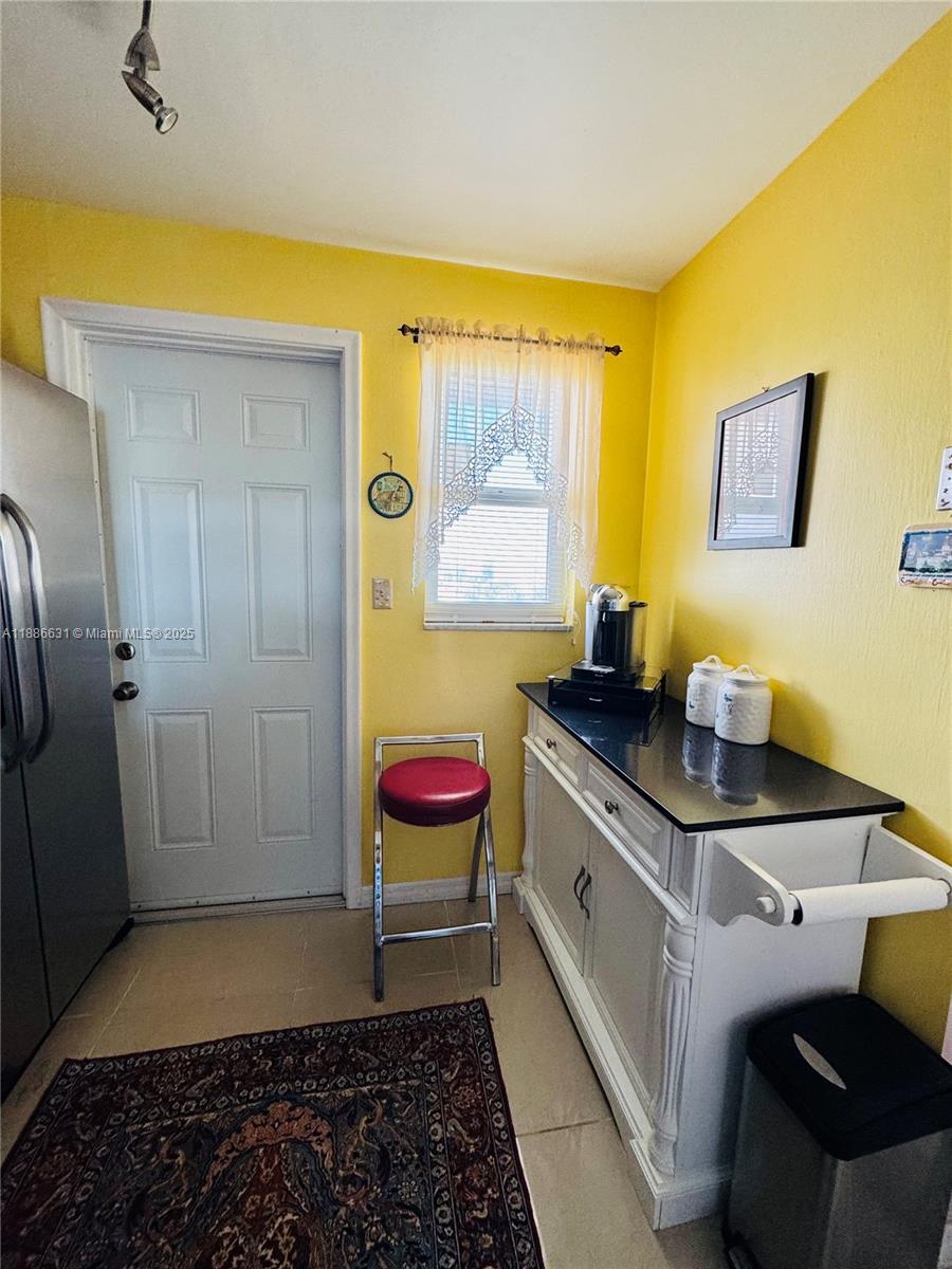 Photo of 619 14th Ave  #703, Hallandale Beach, Florida, 33009 - 
