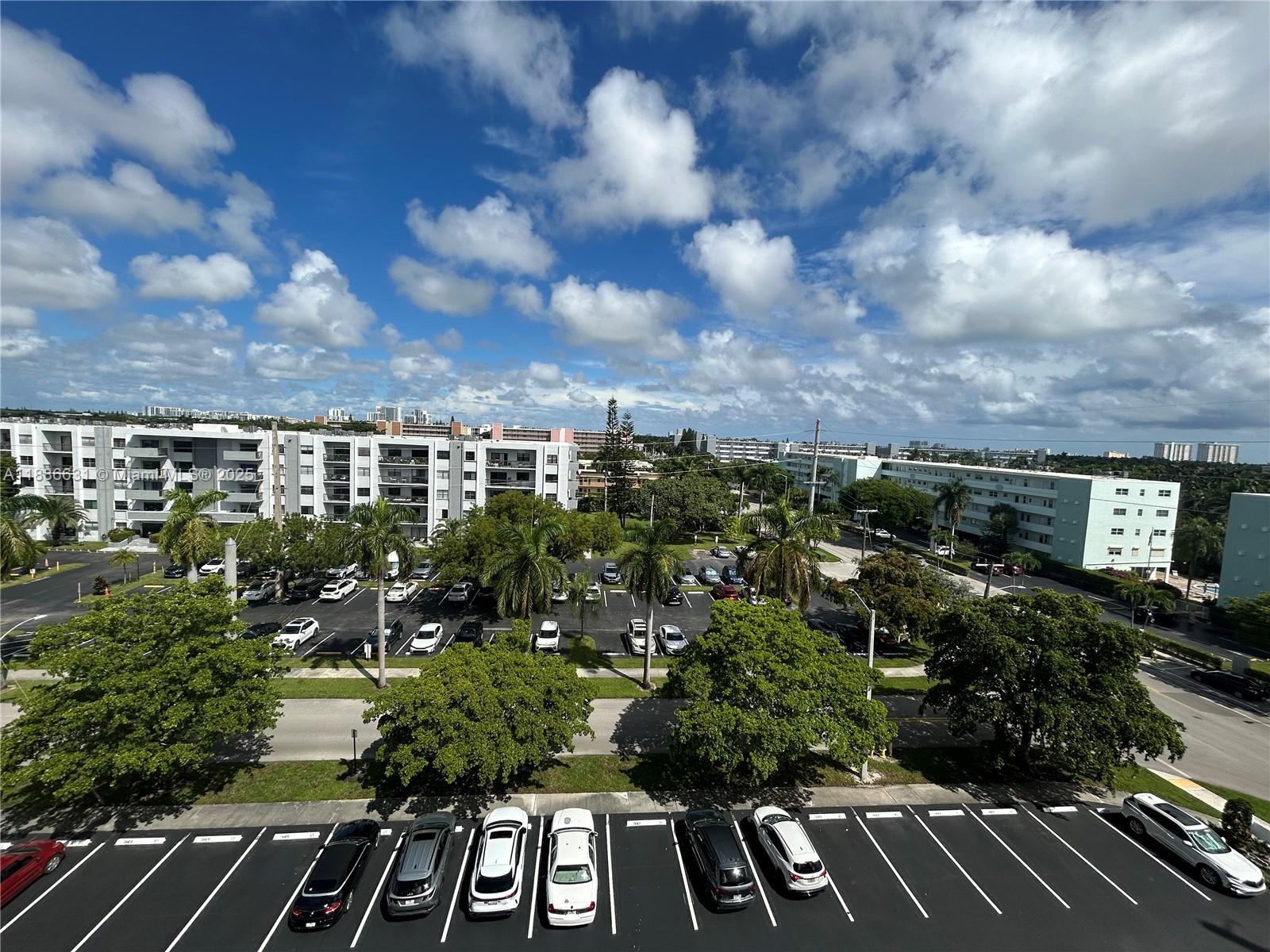 Photo of 619 14th Ave  #703, Hallandale Beach, Florida, 33009 - 
