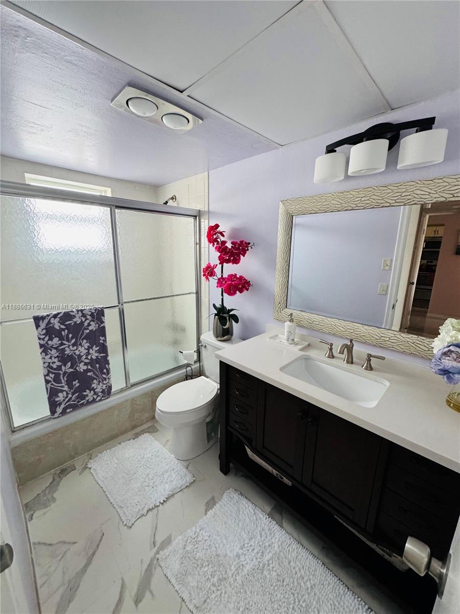 Photo of 619 14th Ave  #703, Hallandale Beach, Florida, 33009 - 