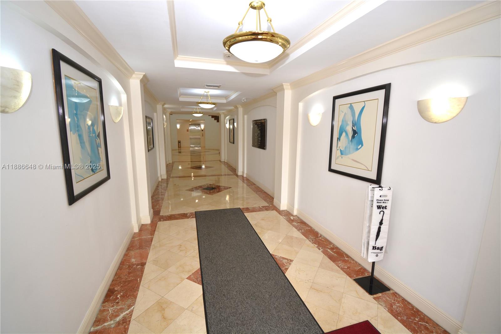 Подробнее 207 / кв.футов $ 2025-09-29 0 Фото