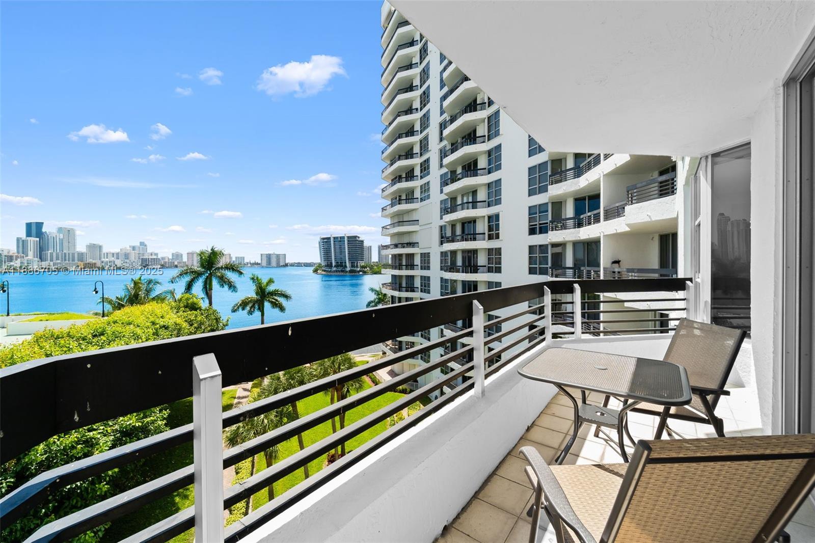 Photo of 3600 Mystic Pointe Dr  #614, Aventura, Florida, 33180 - 