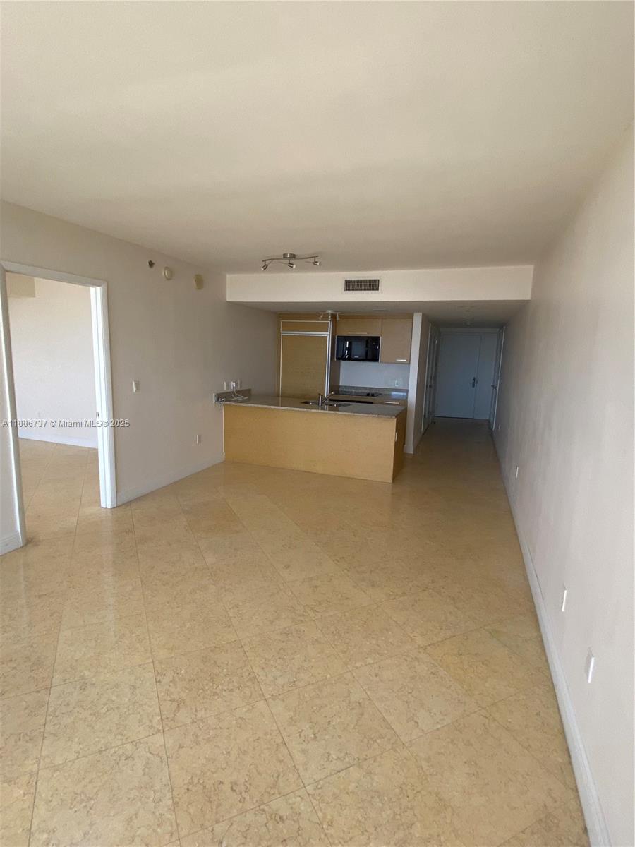 2909 2 / 1 1086 sq. ft. $ 2025-09-29 0 Photo
